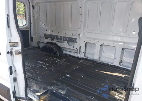 2019 Ford Transit-250 из США, поврежденный, VIN 1FTYR2CM0KKB82003